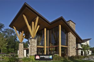 Cultured Stone® - Blend of Rustic Southern Ledgestone & Custom Dressed Fieldstone