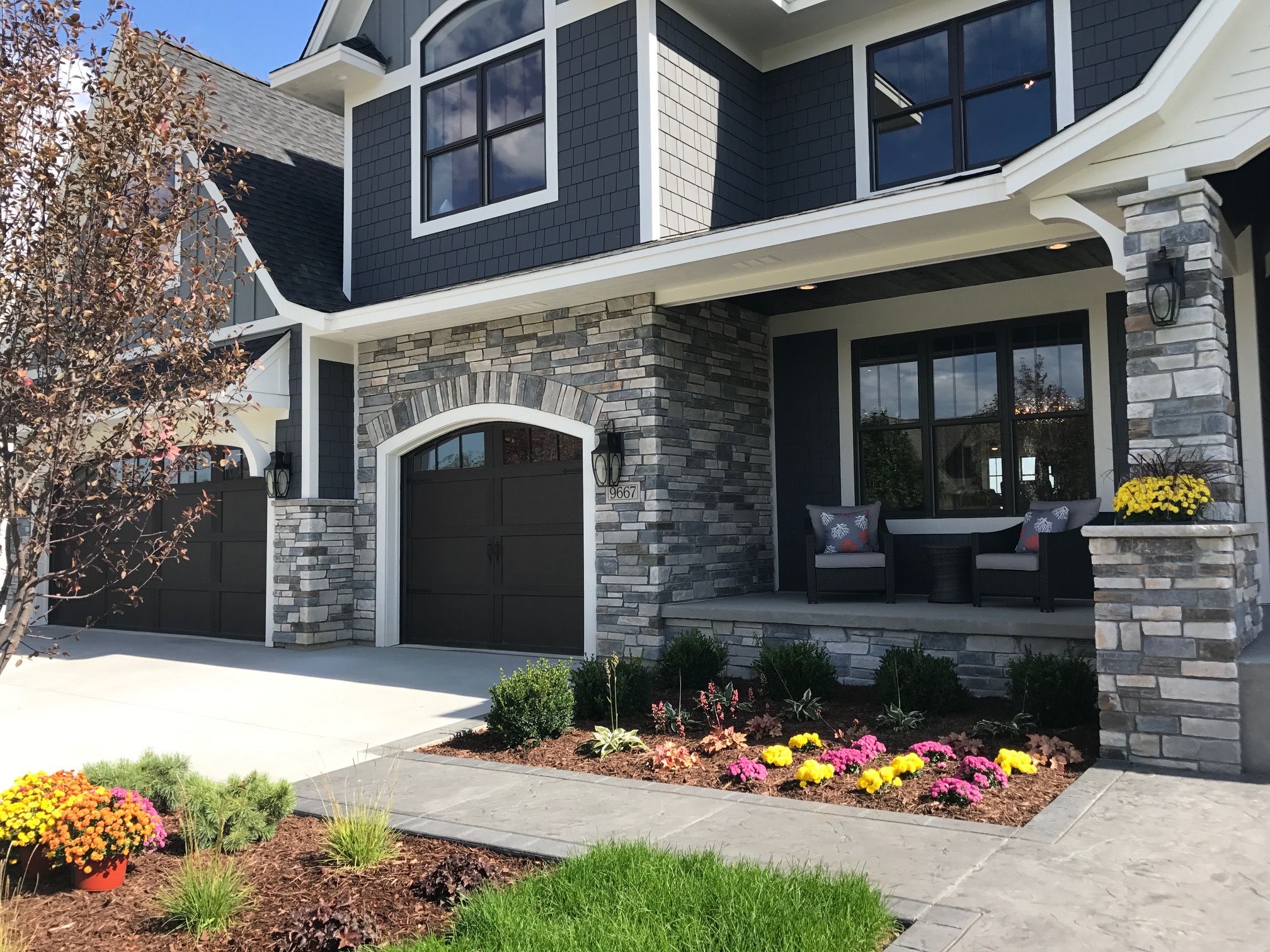 Country Ledgestone from Cultured Stone® | Canadian Stone Industries