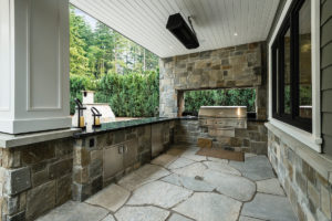 Pangaea® Natural Stone – Roman Castlestone, Sierra Ridge