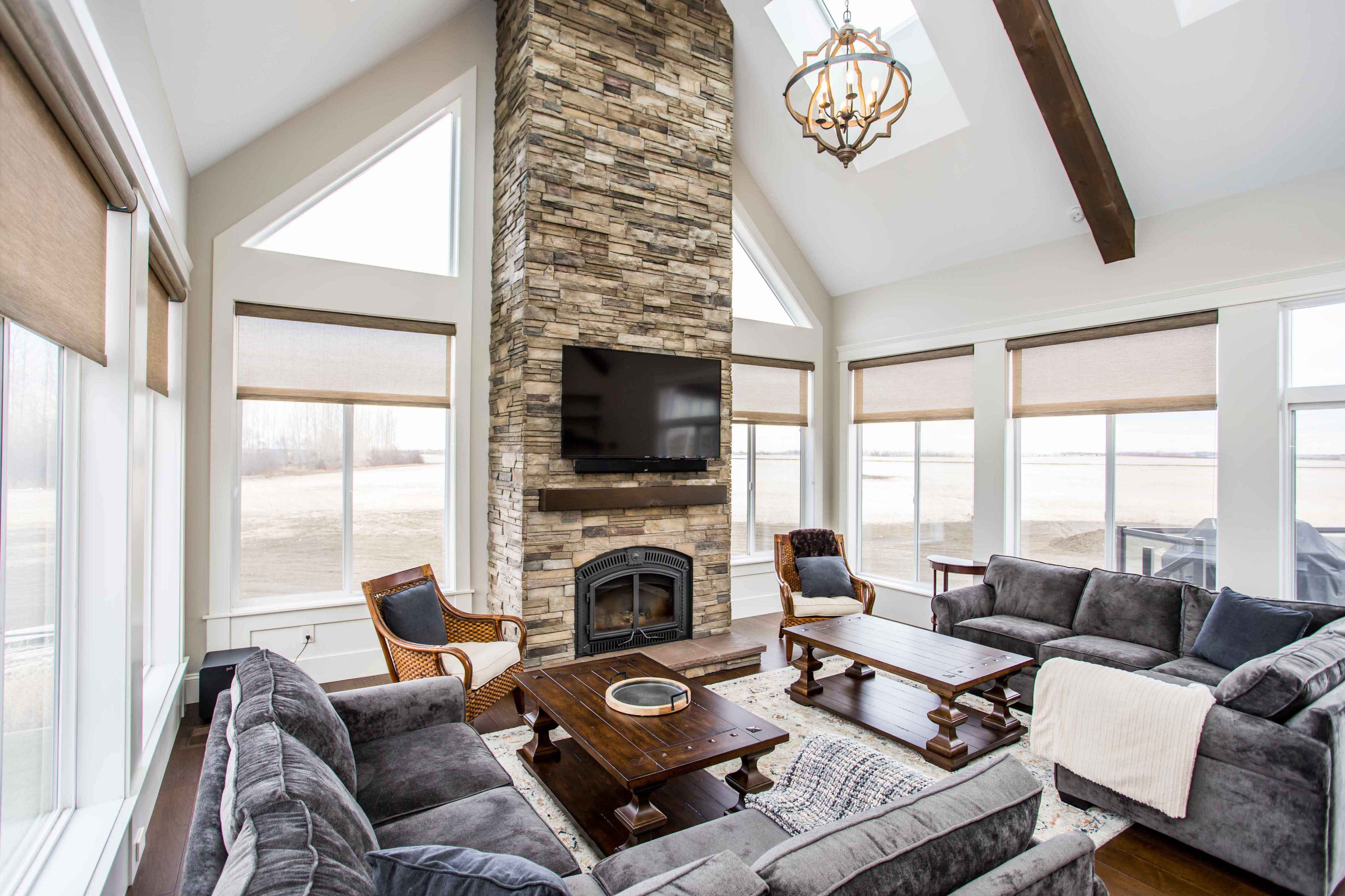 Ledgestone From Versetta Stone Canadian Stone Industries