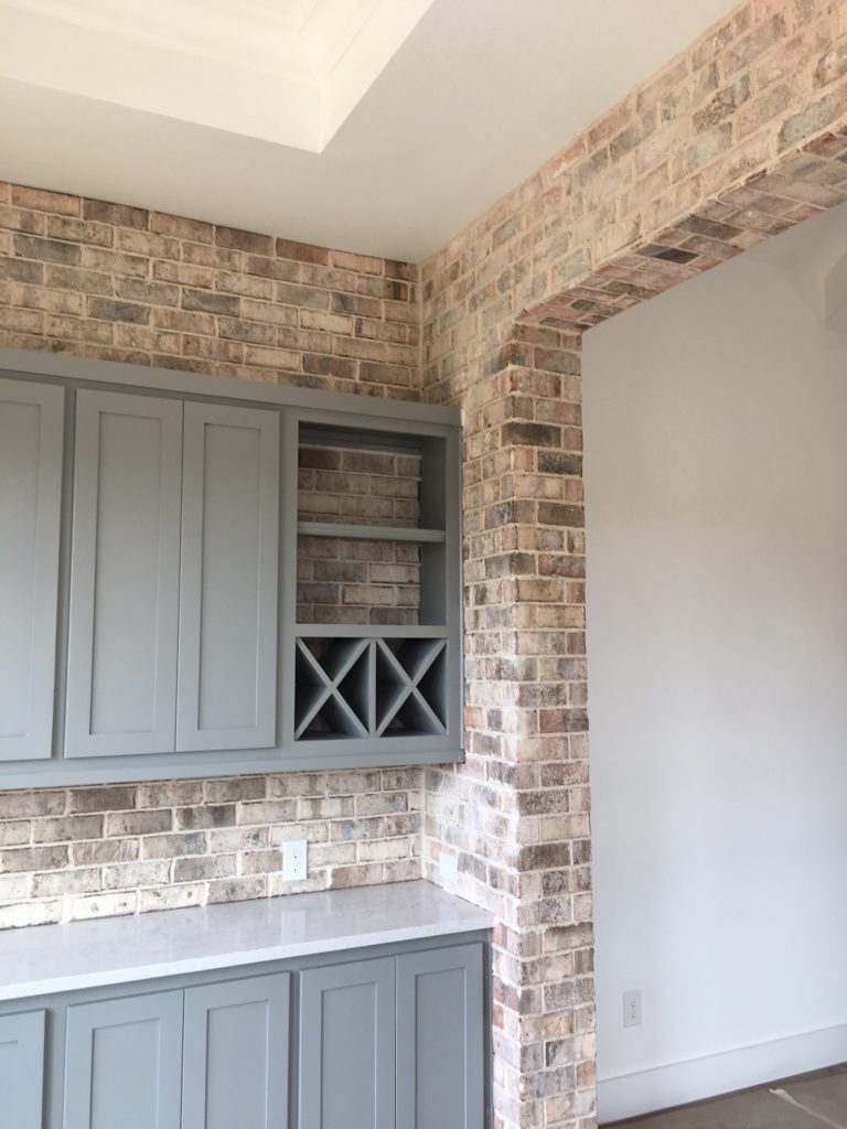 Queen Size Authintic Brick by Meridian® Brick CSI ENG