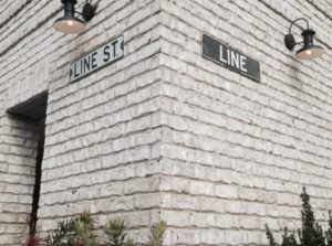 Authintic Brick by Meridian® Brick – Queen Size, Magnolia Bay