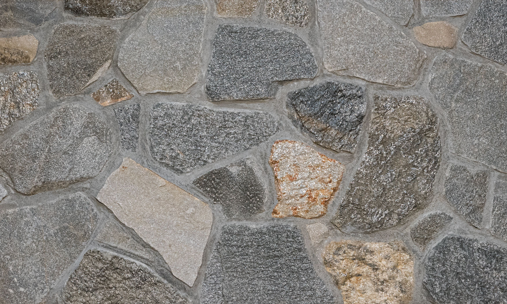 Pangaea® Natural Stone – Fieldstone, Sierra Ridge with half inch mortar joints