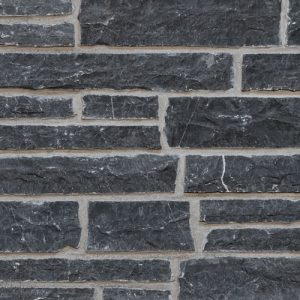 Pangaea® Natural Stone – Ledgestone, Black Rundle with half inch mortar joints