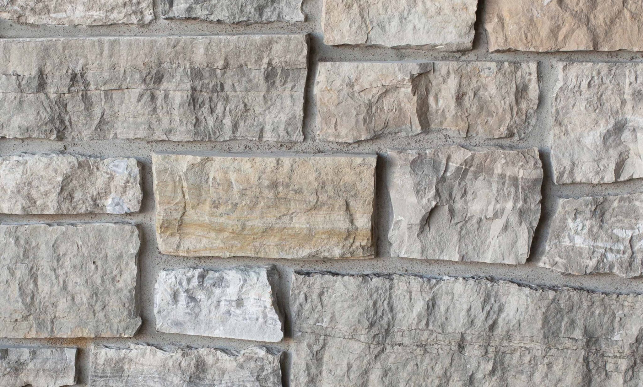 ThinCut™ Natural Stone - Random Height, Mountain Ridge