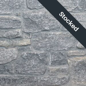 Colonial Brick & Stone - Tumbled Ledgerock, Weatheredge avec demi pouce joints de mortier