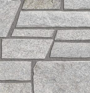 Pangaea® Natural Stone – Quarry Ledgestone®, Chinook with half inch mortar joints