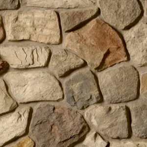 Cultured Stone® – Dressed Fieldstone, Chardonnay avec demi pouce joints de mortier