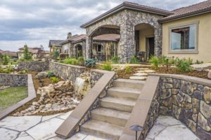 Cultured Stone® - Dressed Fieldstone, Wolf Creek®