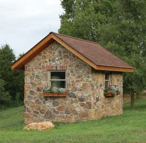 ThinCut™ Natural Stone Veneer – Webwall, Weathered Fieldstone