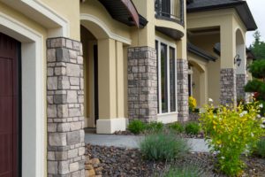 ThinCut™ Natural Stone Veneer – Dimensional Tumbled, Rockport Blend