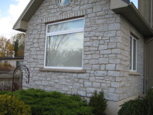 Colonial Brick & Stone - Tumbled Ledgerock, Weatheredge