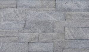 Pangaea® Natural Stone - 4 Course Ashlar Formfit, Chinook avec joints de mortier serrés