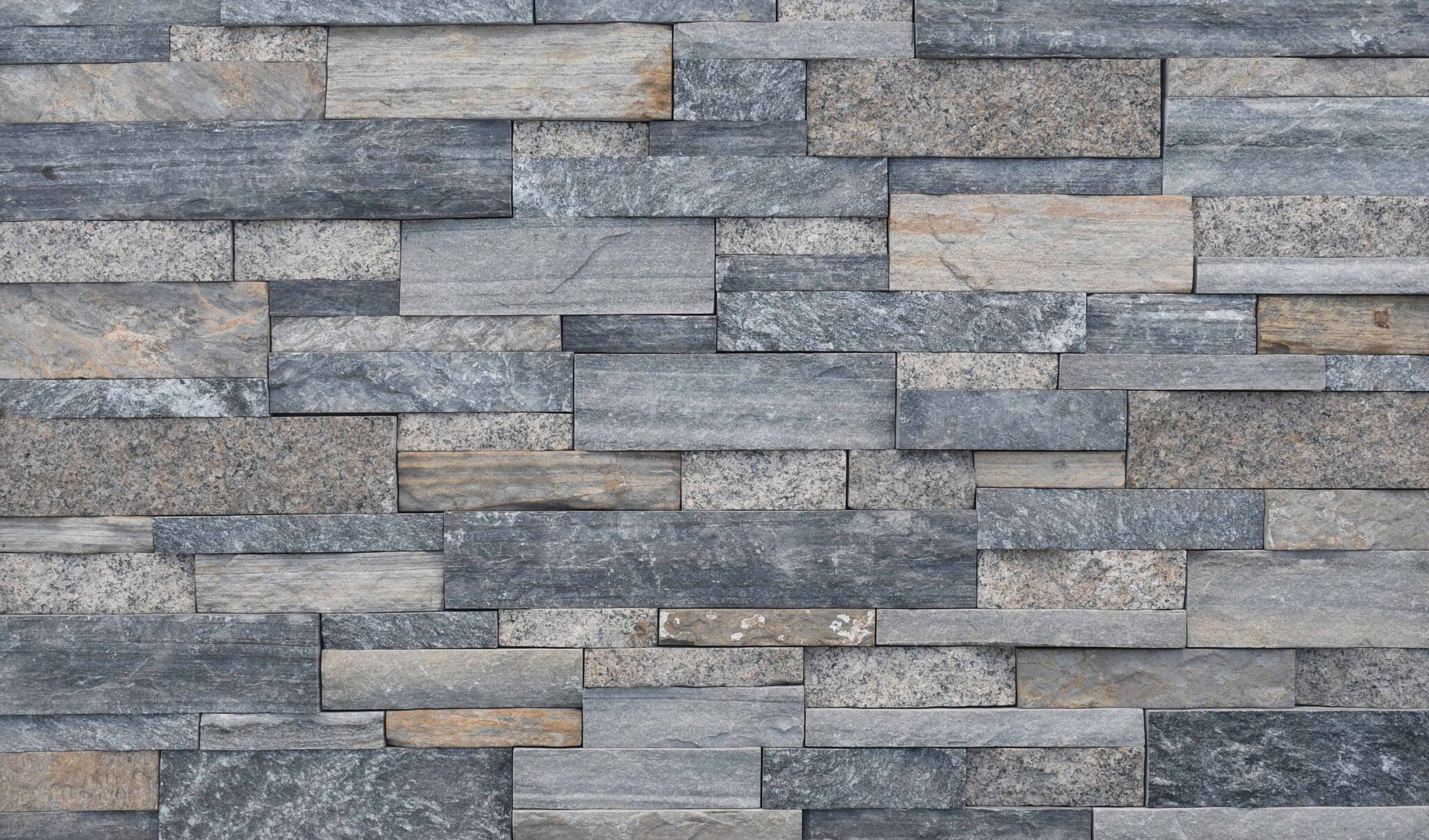 Pangaea® Natural Stone - Terrain Ledgestone Formfit, Providence avec joints de mortier serrés