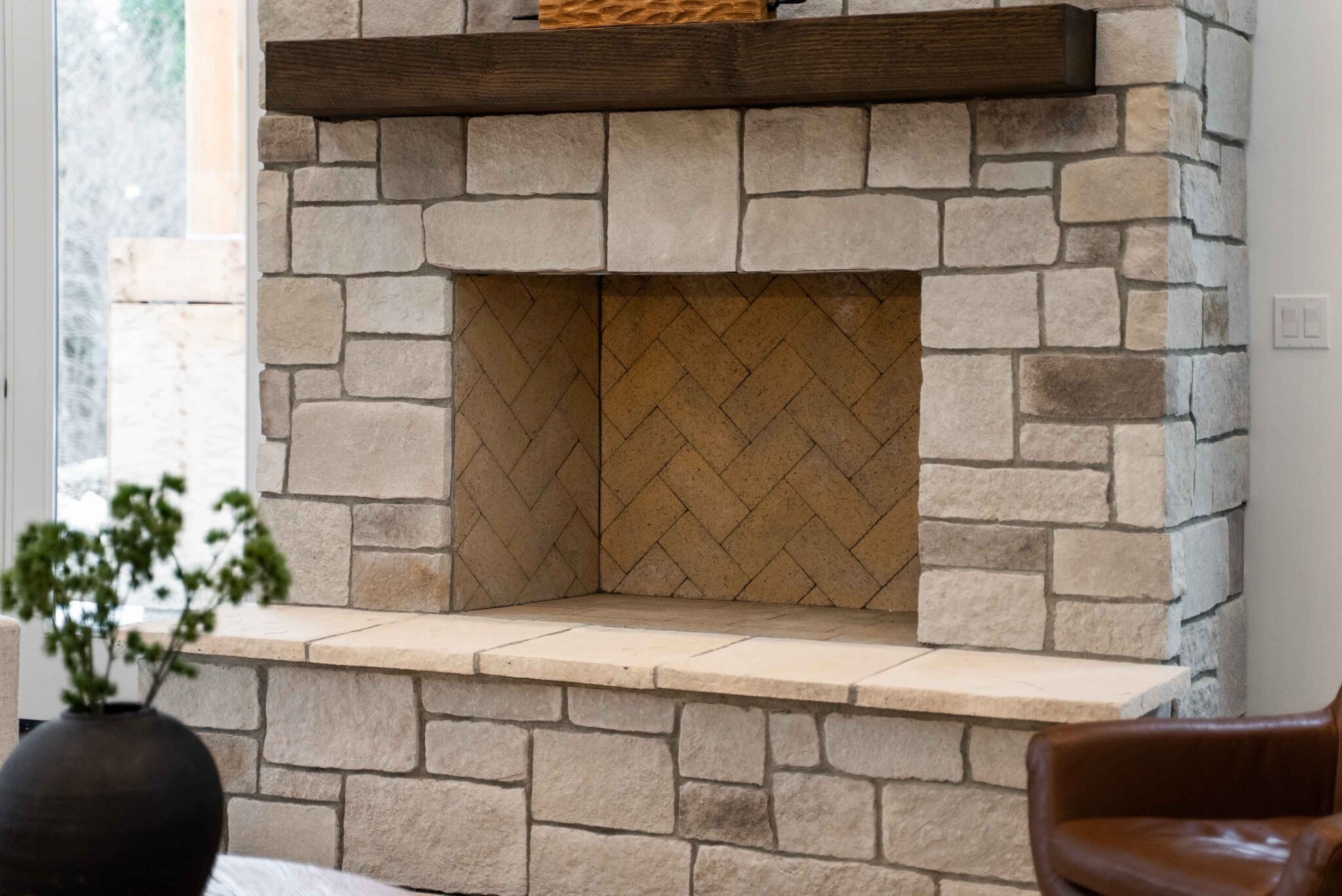 Dutch Quality Stone® - Rough Ashlar™, Winter Point™ Dutch Quality Stone® - Rough Ashlar™, Winter Point™