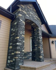 Cultured Stone® - Country Ledgestone, Black Rundle