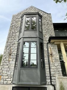 Colonial Brick & Stone - Split Face Ledgerock, Weatheredge