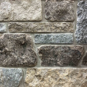 Colonial Brick & Stone - Tumbled Sawn Height, Battery Bluff avec demi pouce joints de mortier