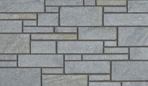 Pangaea® Natural Stone – 3 Course Ashlar, Chinook avec demi pouce joints de mortier