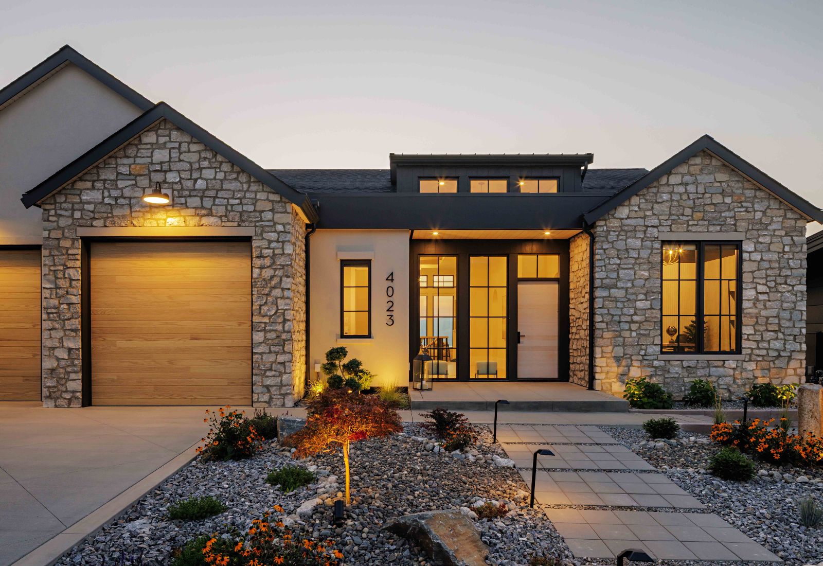 ThinCut™ Natural Stone - Random Height, Mountain Ridge