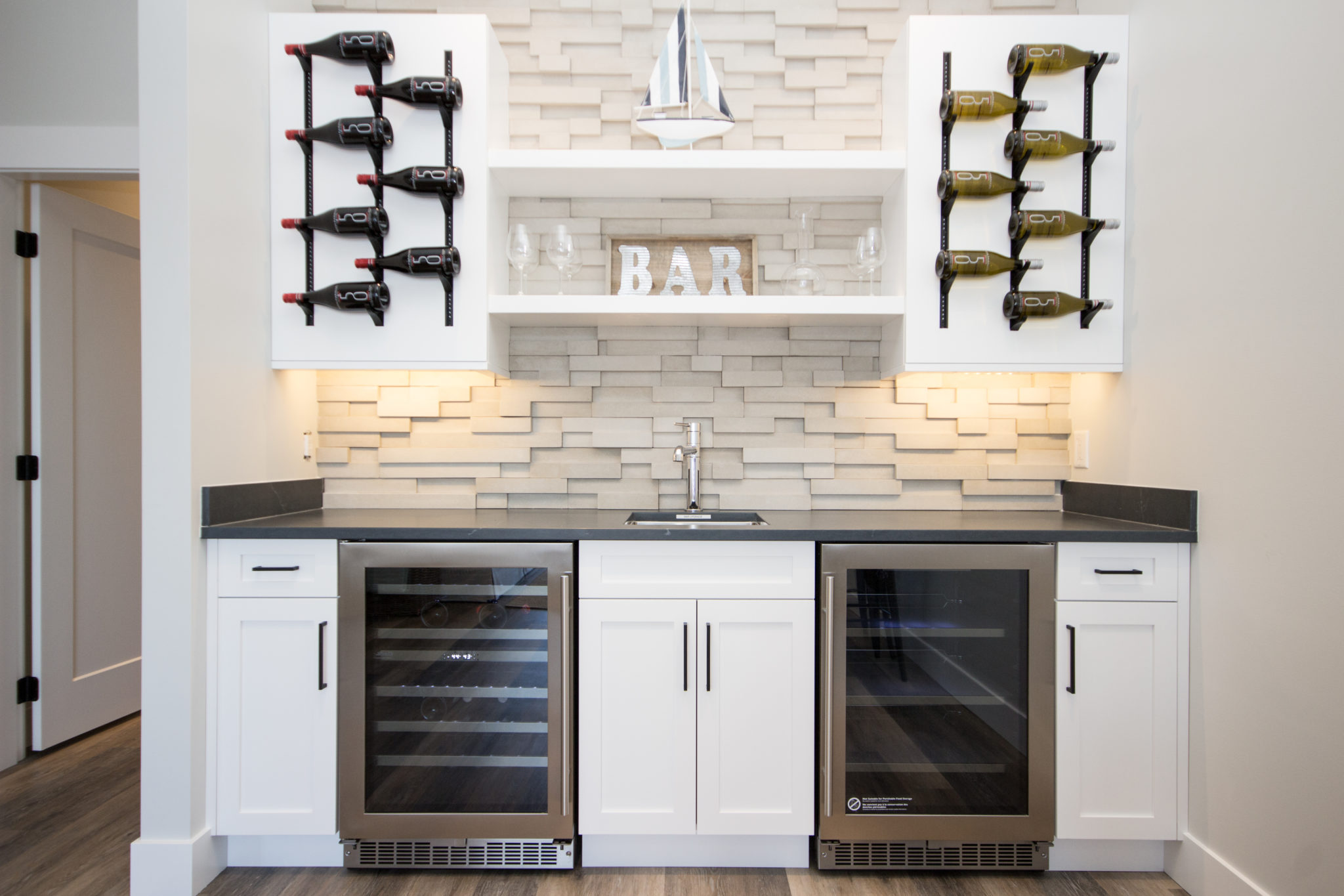 Cultured Stone® - Pro-Fit® Modera Ledgestone, Vellum